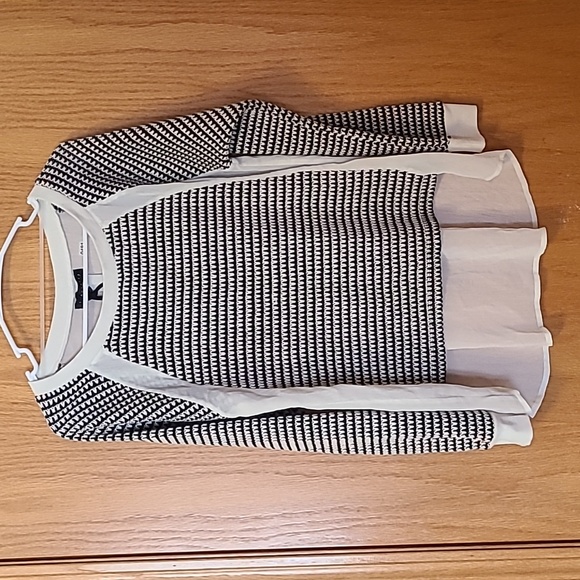 NWT Sanctuary Swaeter Top - Picture 1 of 3